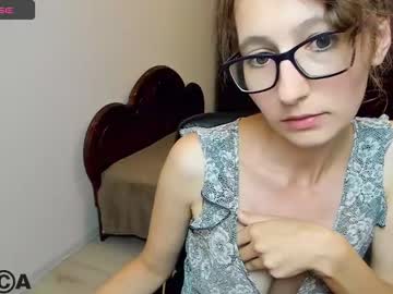 girl Sex Chat With Girls Live On Cam with cuddlieskarina
