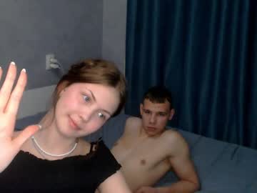 couple Sex Chat With Girls Live On Cam with luckysex_